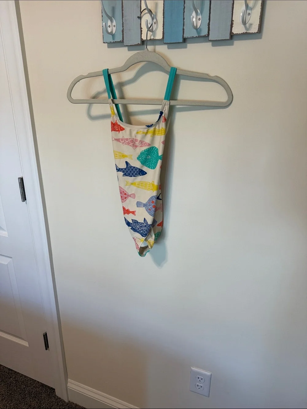 Mini Boden Girls Teal Cross-back One-Piece Swimsuit w/Fish Print / Size 5-6 Yrs